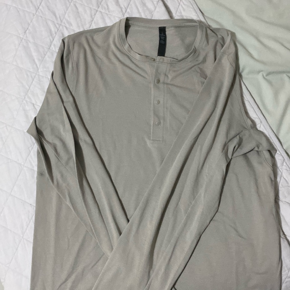 Lululemon men’s long sleeve size large